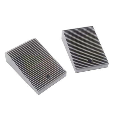 İyi bir fiyat. Motorlu bisiklet aksesuarları için özelleştirilmiş CNC üretim parçaları hassasiyeti çevrimiçi